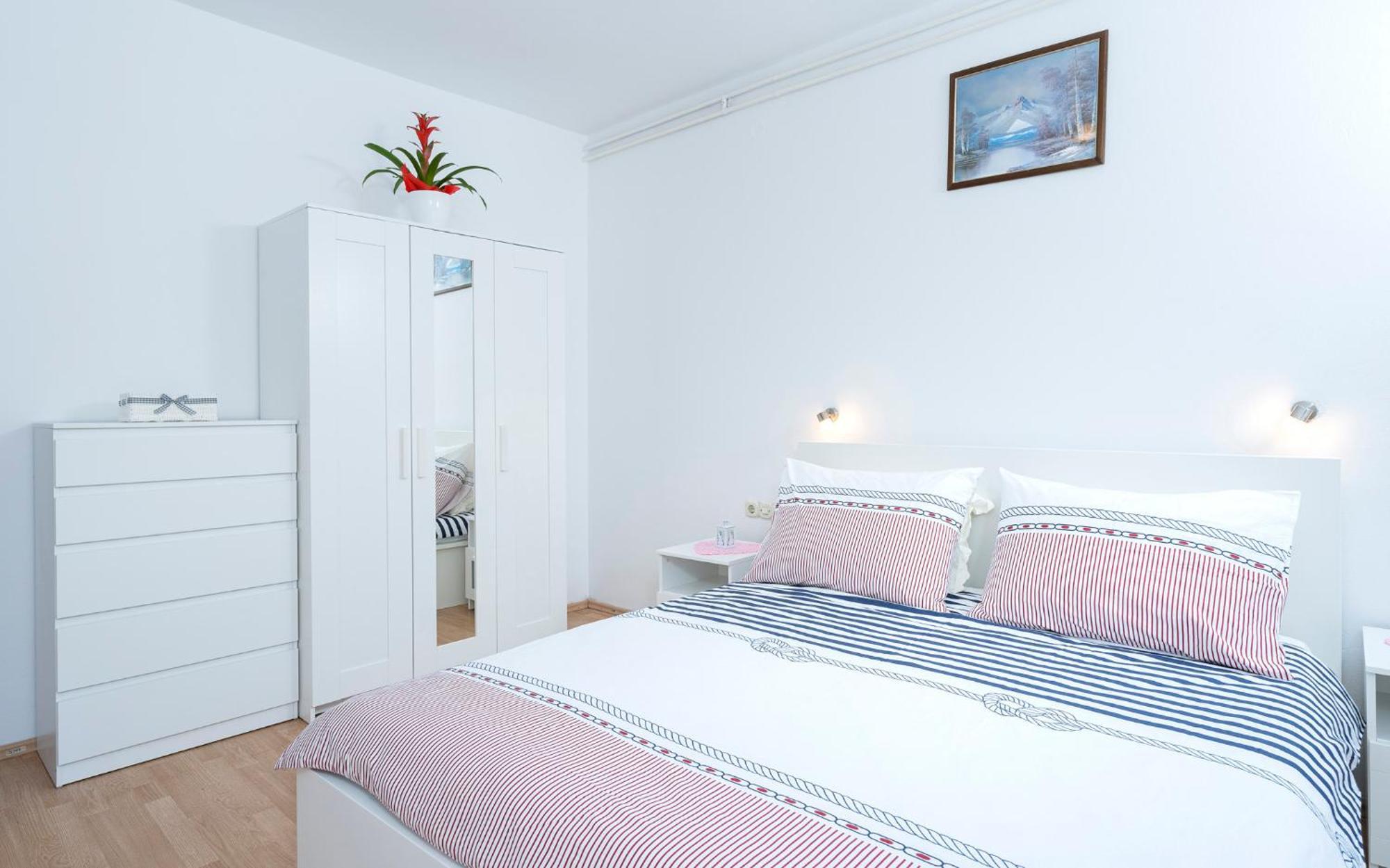 Apartments Draganic Jelsa  Exterior foto