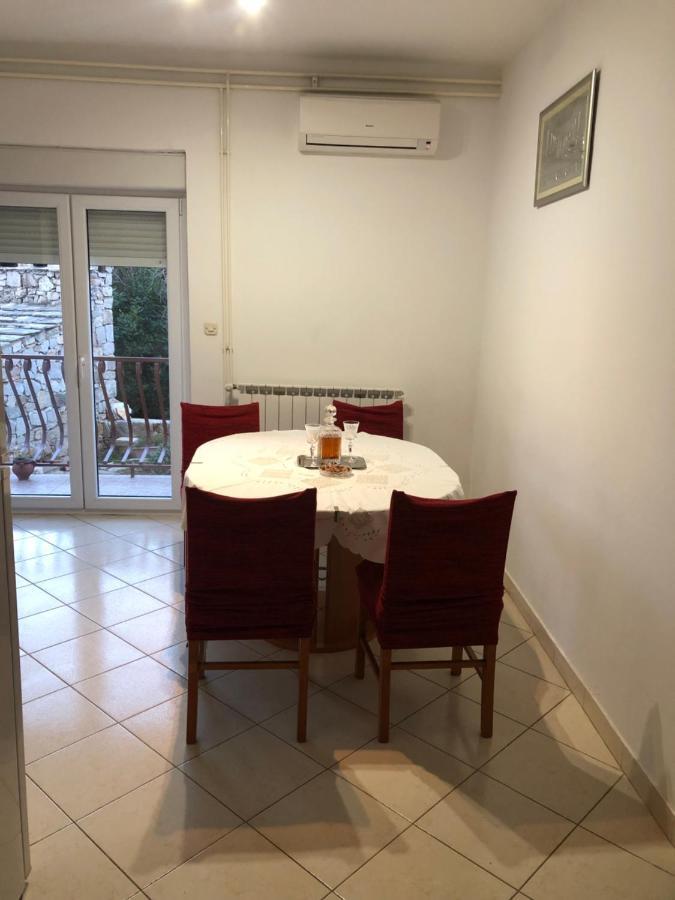 Apartments Draganic Jelsa  Exterior foto