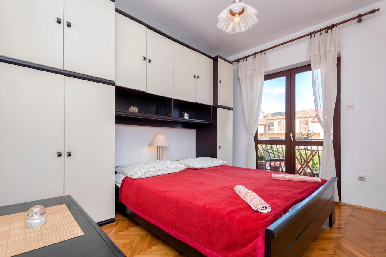 Apartments Draganic Jelsa  Exterior foto